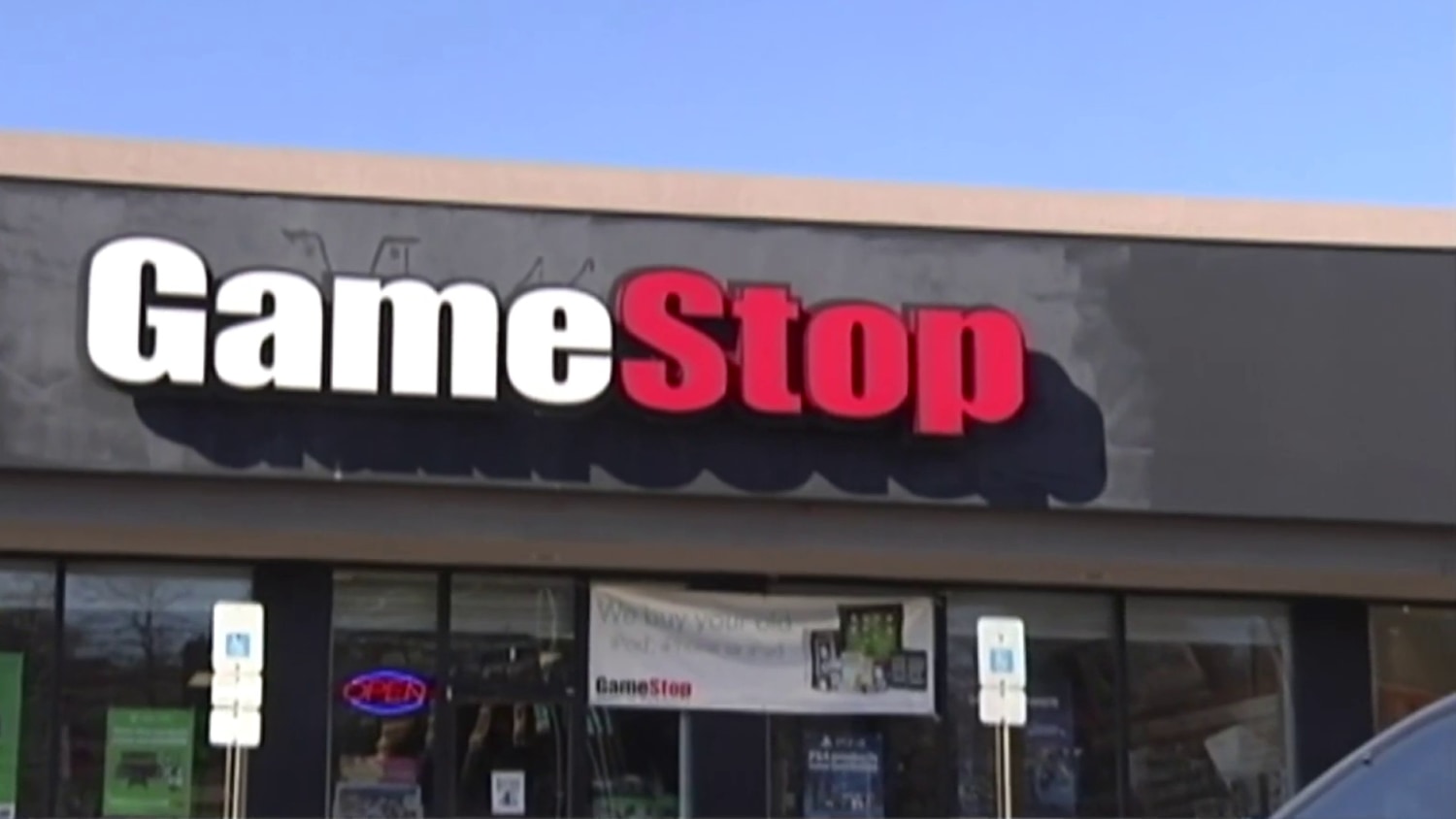 GameStop تعرض شراء eBay مقابل 56 مليار دولار للمنافسة مع أمازون